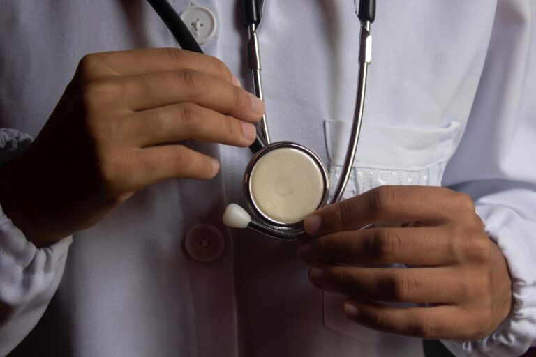 Santé & QHSE : le duo gagnant pour des établissements de santé plus sûrs et efficaces