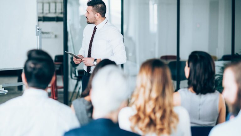 Comment déployer efficacement une solution QHSE dans votre organisation ?
